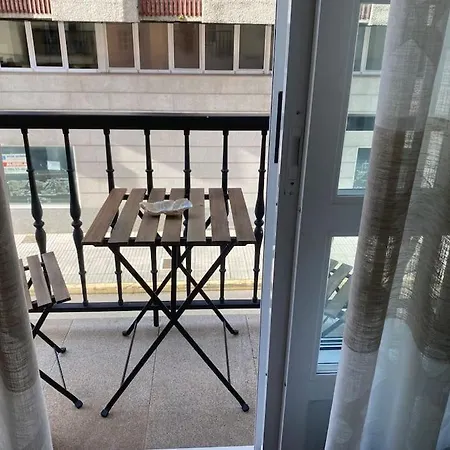 Insuina, En Vut-po-08842 アパート *